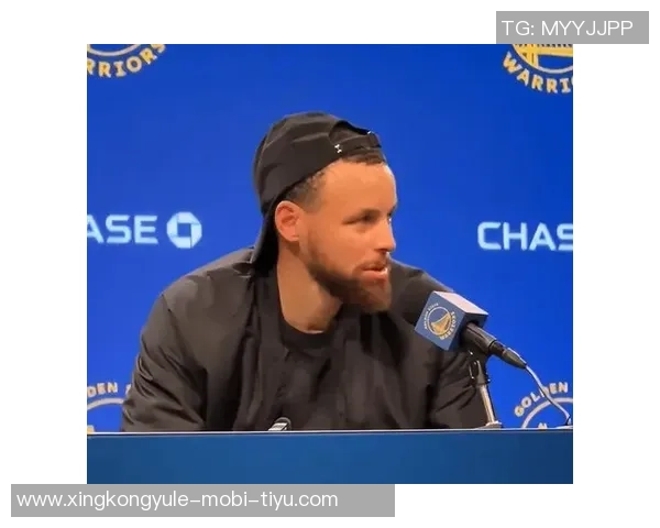 库明加谈心态稳定性无论明星球员在场与否始终保持专注与自信